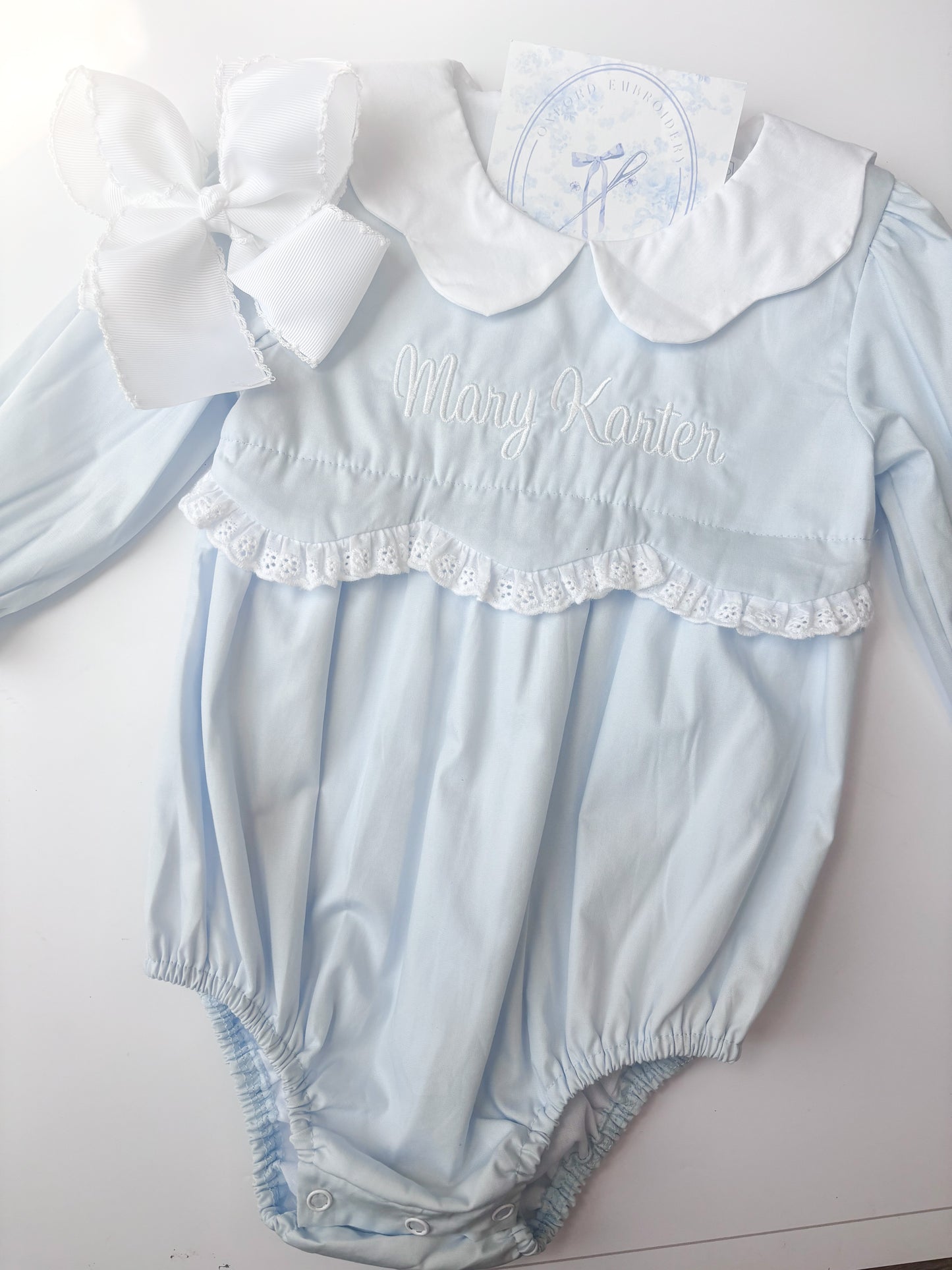 Lace Trim Bubble